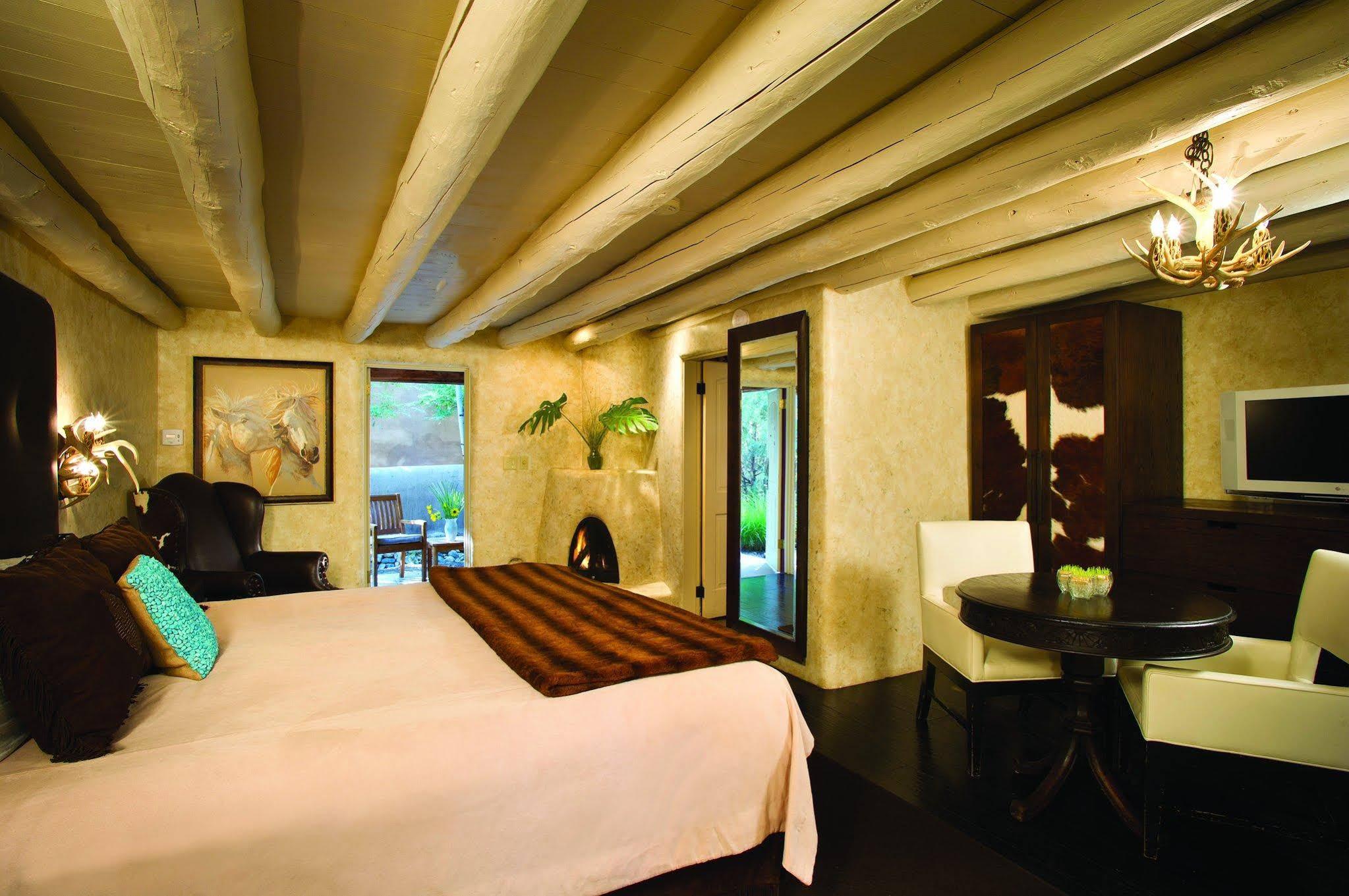 เอล มอนเต ซากราโด - เฮอริเทจ โฮเต็ล แอนด์ รีสอร์ต Hotel เทาส์ ภายนอก รูปภาพ