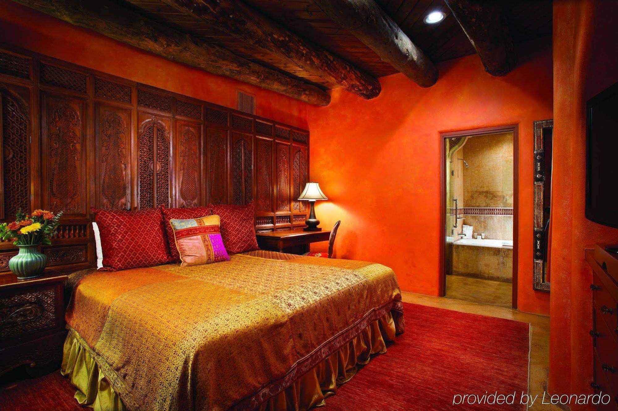 เอล มอนเต ซากราโด - เฮอริเทจ โฮเต็ล แอนด์ รีสอร์ต Hotel เทาส์ ภายนอก รูปภาพ